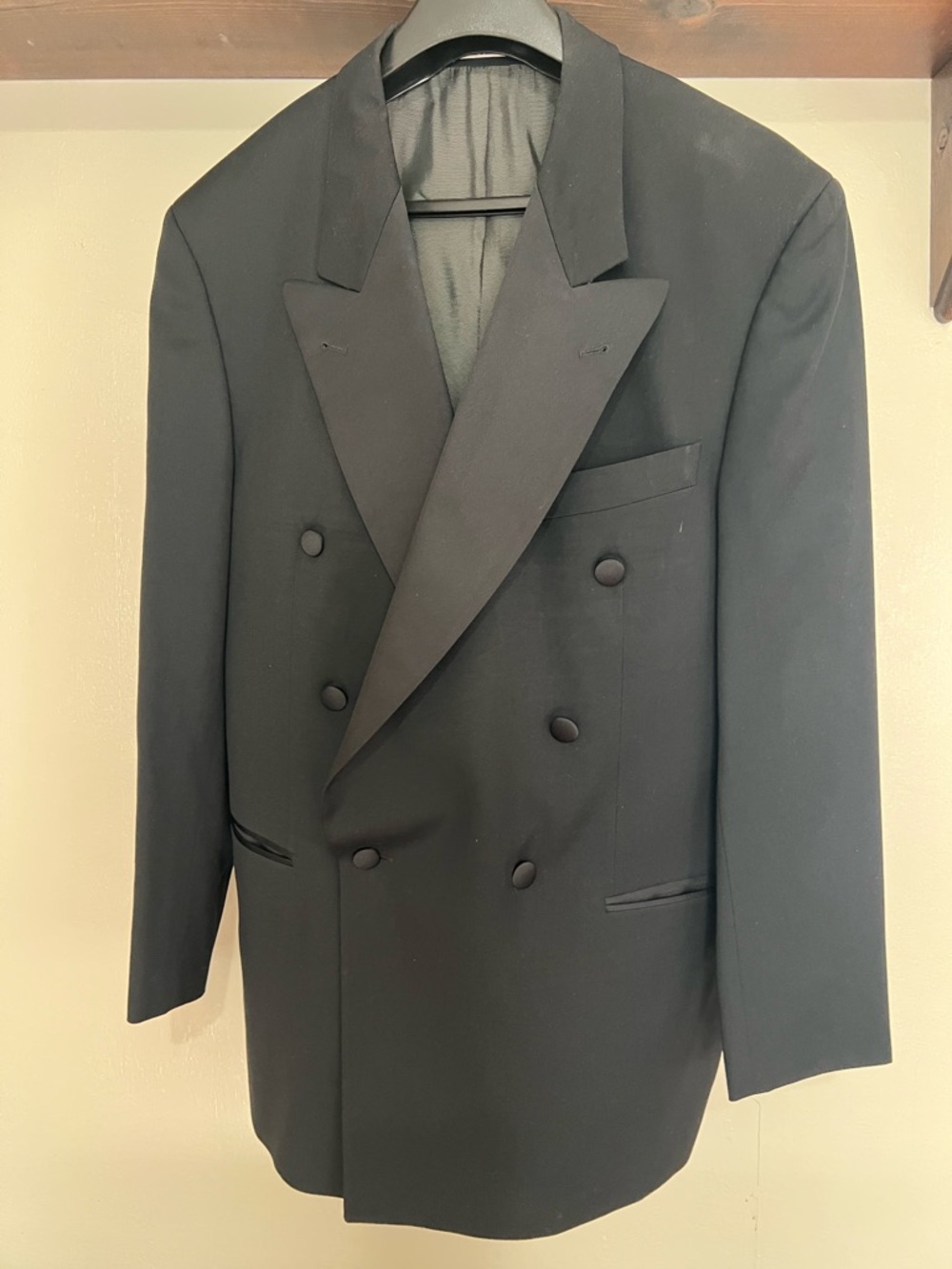 HUGO BOSS Tuxedo Jacket